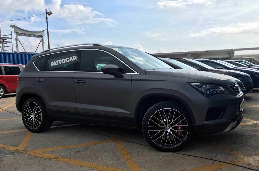 Er is een ongecamoufleerde testauto opgedoken van SEAT, in de vorm van een Ateca Cupra. Die wordt waarschijnlijk krachtiger en sneller dan de sterkte Volkswagen Tiguan.