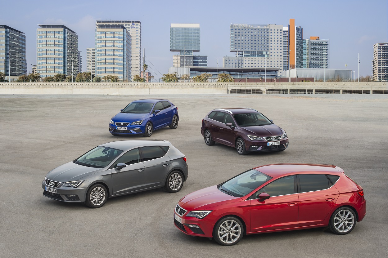 De gefacelifte SEAT Leon is nu van prijzen voorzien. De auto staat in de showroom vanaf 21.900 euro en is per direct te bestellen.