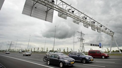 Elektrische auto's mogen straks mogelijk bij wijze van proef op een deel van de A2 harder rijden dan autos met een verbrandingsmotor.