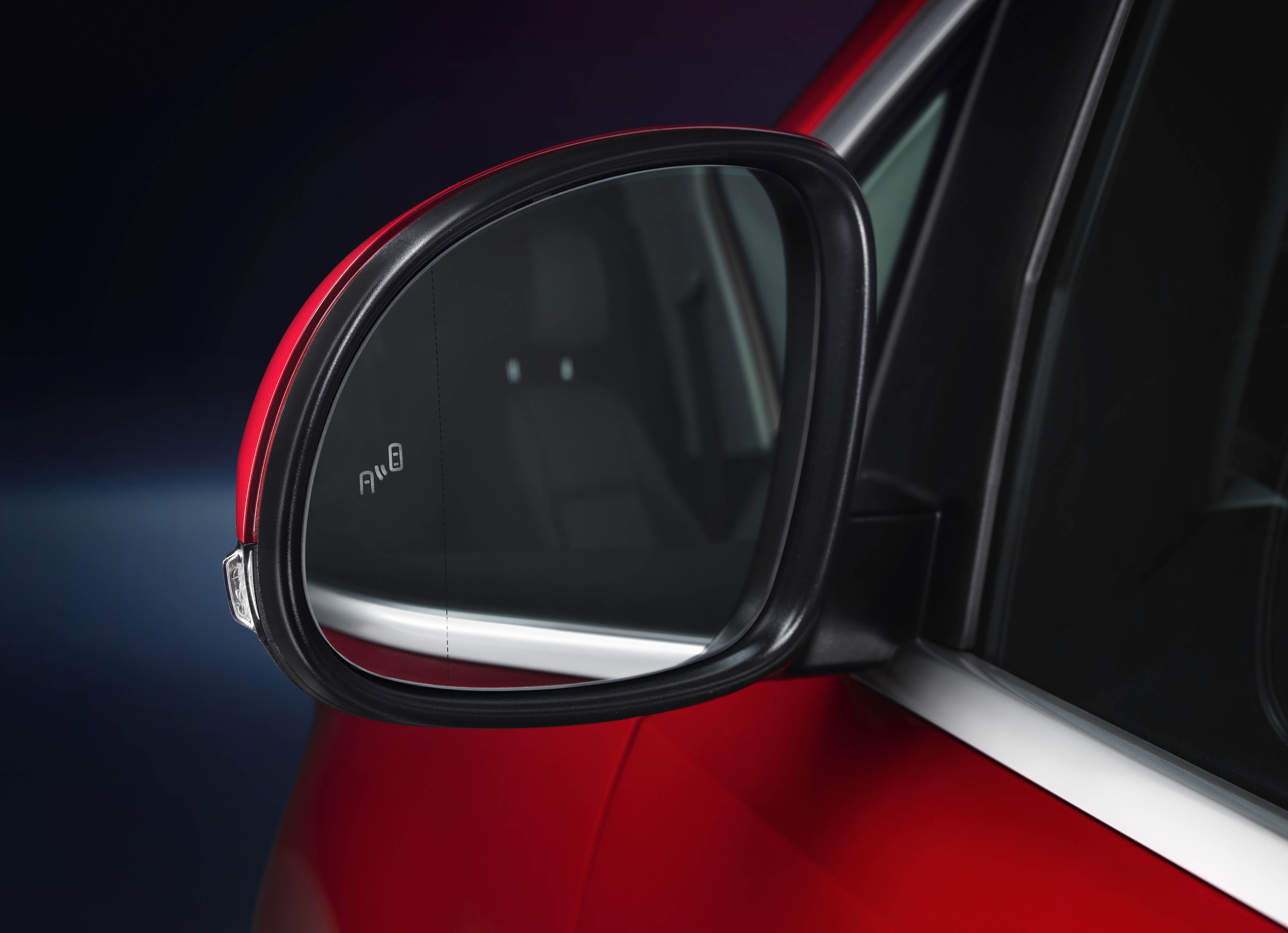 Vernieuwde Seat Alhambra is voordeliger. De lagere prijzen komen voor rekening van de nieuwe, zuinigere Euro6-motoren.