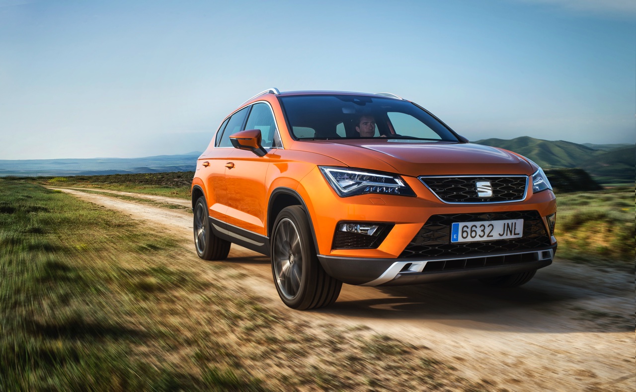 Autotest nieuwe Seat Ateca, de eerste SUV van Seat waarmee de Tiguan, Kuga, Kadjar en anderen een flinke kluif aan krijgen. We rijden met de 1.4 TSI 150 pk.