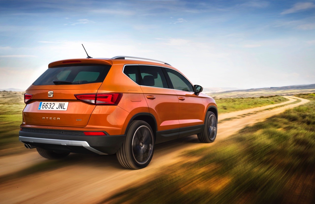 Autotest nieuwe Seat Ateca, de eerste SUV van Seat waarmee de Tiguan, Kuga, Kadjar en anderen een flinke kluif aan krijgen. We rijden met de 1.4 TSI 150 pk.