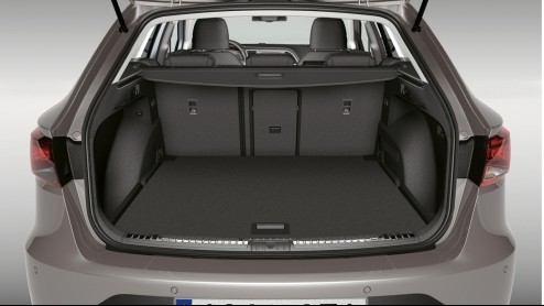 Nieuwe Seat Leon ST geduchte tegenstander voor Golf Variant