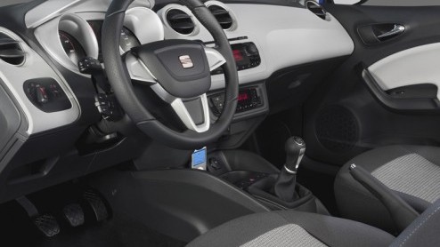 Leuk en aardig zon afwijkende naam voor de driedeursversie van de nieuwe Seat Ibiza, maar is er ook daadwerkelijk verschil met de eerder gentroduceerde 5-deurs hatch? We gingen op onderzoek uit in B