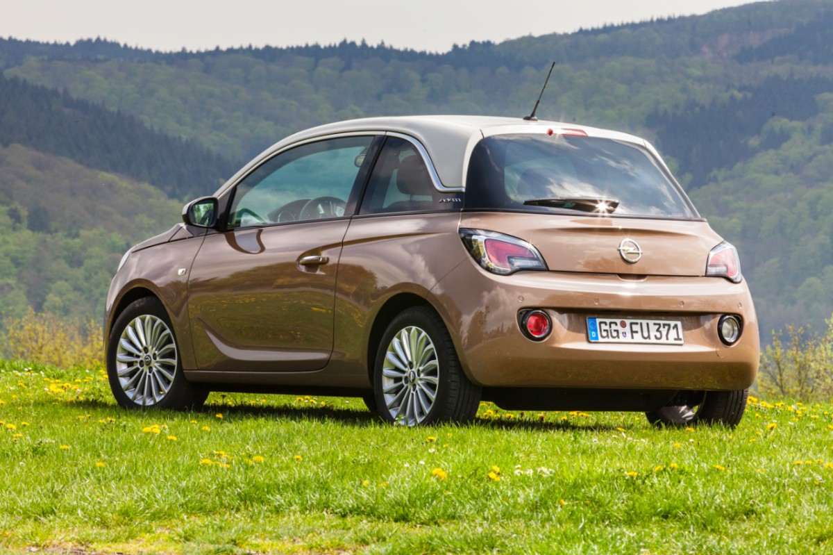 Private Lease aanbiedingen van de Opel Karl, Astra, Corsa en Adam vind je van 30 mei tot en met 5 juni bij Albert Heijn.