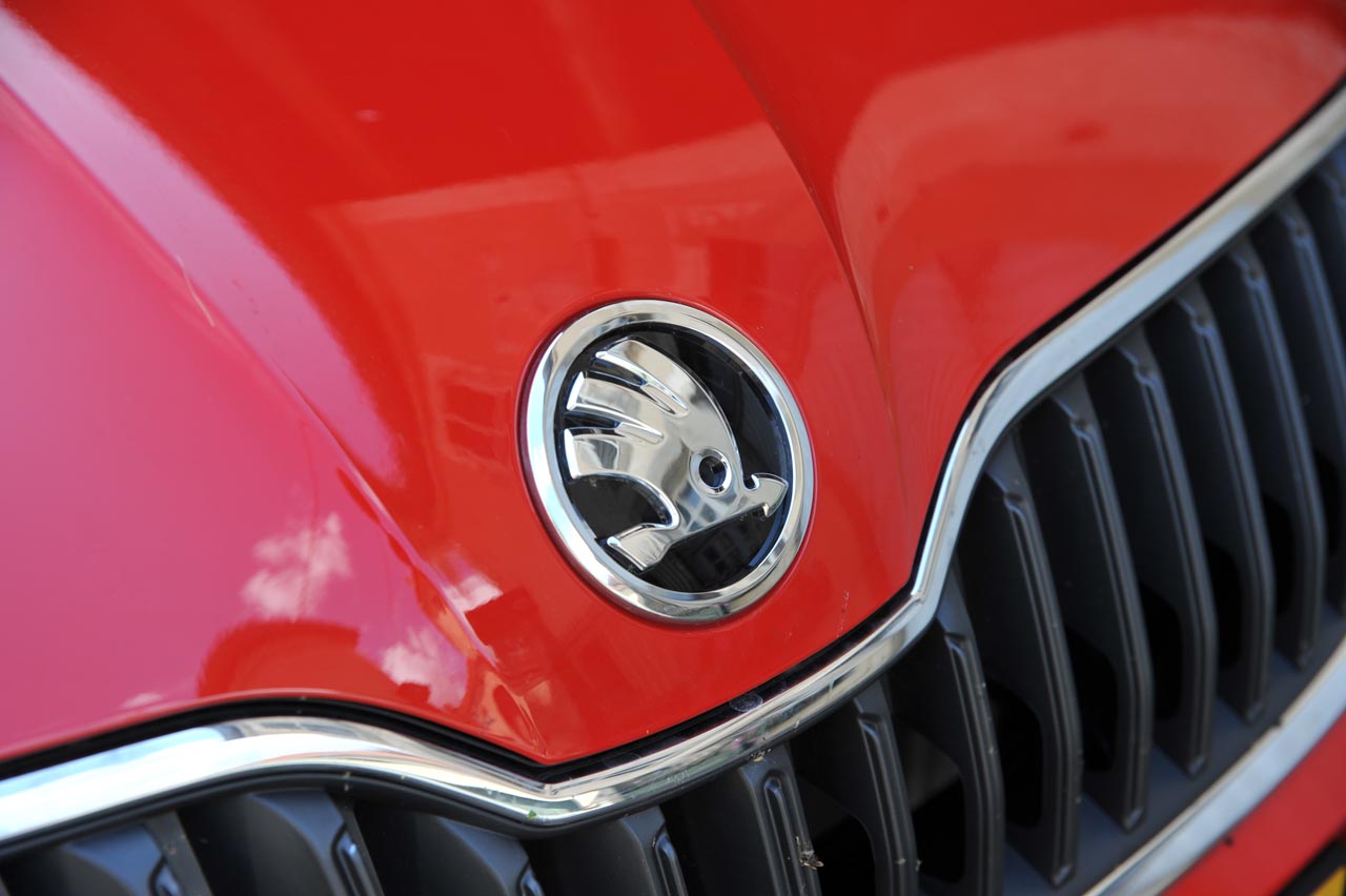 Skoda levert sinds kort twee vermogensvarianten van de 1.0-liter TSI turbomotor in de Fabia. Een levendig machientje zo wijst een rijtest uit.
