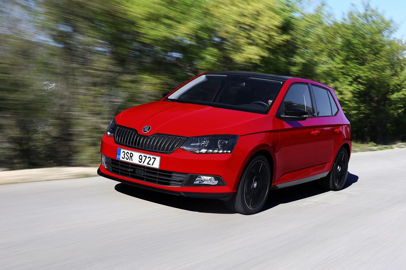 Skoda vervangt de huidige 1.2-liter van de Fabia voor de 1.0 TSI turbobenzinemotor. Ondanks de downsizing wordt de Fabia daar iets sneller van.