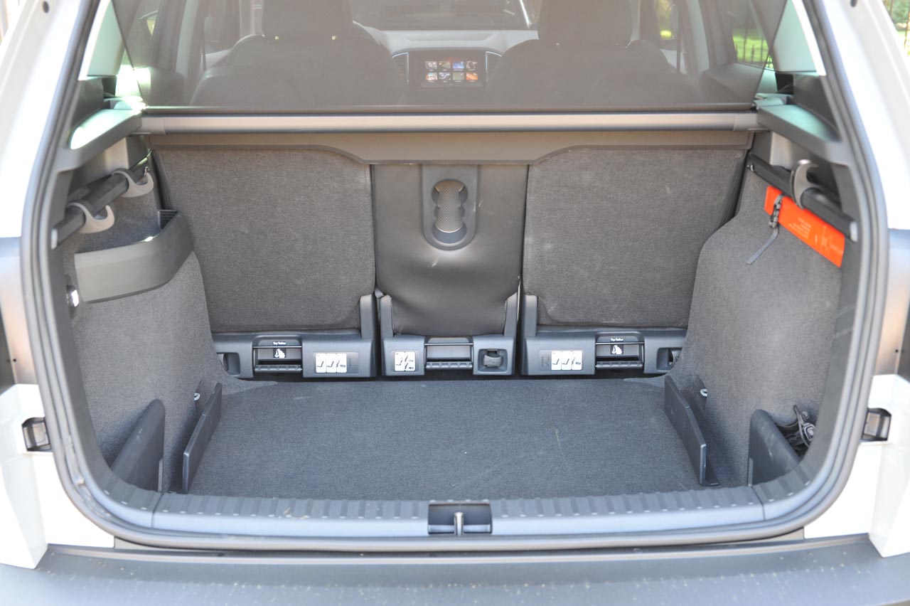 Skoda plaatst de nieuwe Karoq precies waar het gevecht in de markt wordt geleverd. Een test.