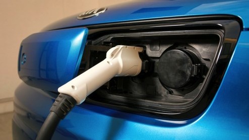 Nieuwe Kia Soul alleen als elektrische auto op de markt. Kia heeft de Soul EV met een slim driver only verwarmingssysteem uitgerust om efficient met energie om te gaan.