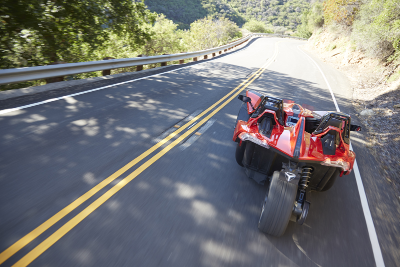 Polaris Slingshot maakt oversteek naar Europa als snelle driewieler met 2.4 liter benzinemotor. We weten nu de prijs van deze speciale trike.