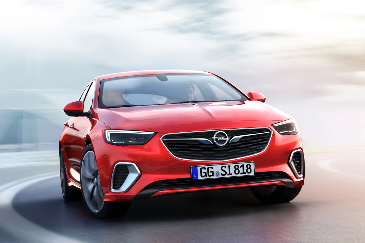 Opel volgt de Insignia OPC op door de nieuwe Insignia GSi waarmee een vertrouwde lettercombinatie weer helemaal terug is.