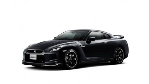 Nissan heeft met de Nissan GT-R een begeerlijke snelheidsduivel in handen. Echter, de drang naar meer beantwoordt het merk nu met de GT-R SpecV, die nog sportiever oogt, en krachtiger is.