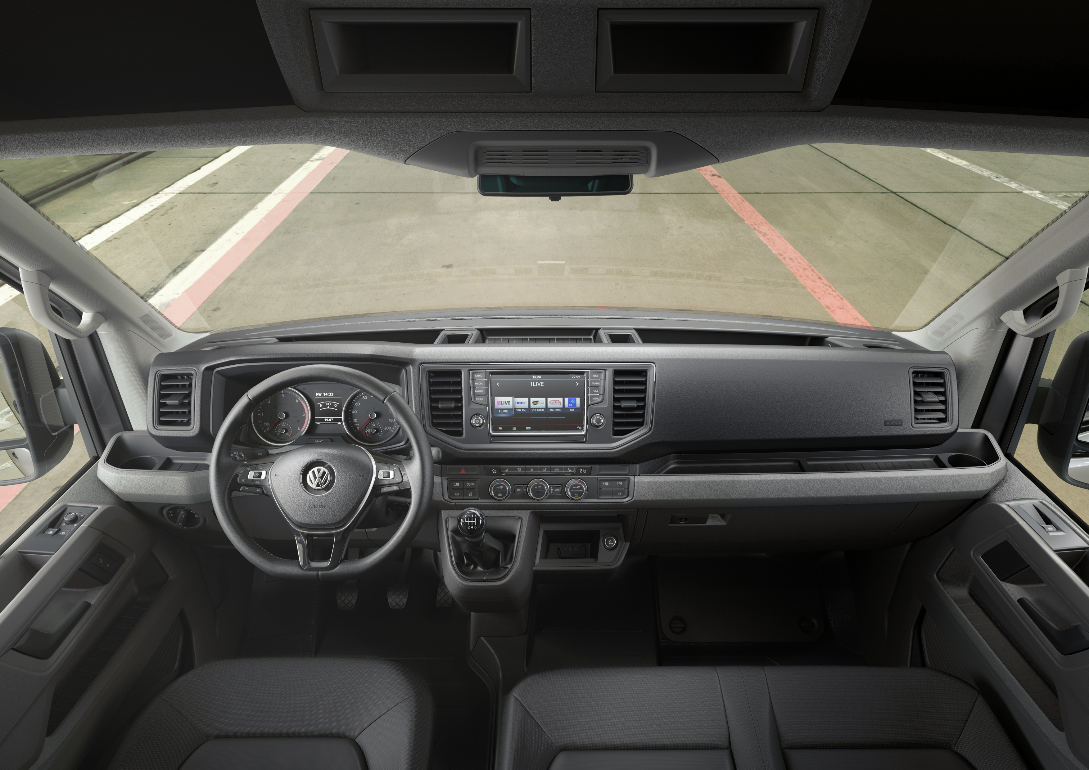 Nieuwe Volkswagen Crafter aan de bak met speciale Nutz 2.0 TDI dieselmotor, desgewenst inclusief achttrapsautomaat en vierwielaandrijving.