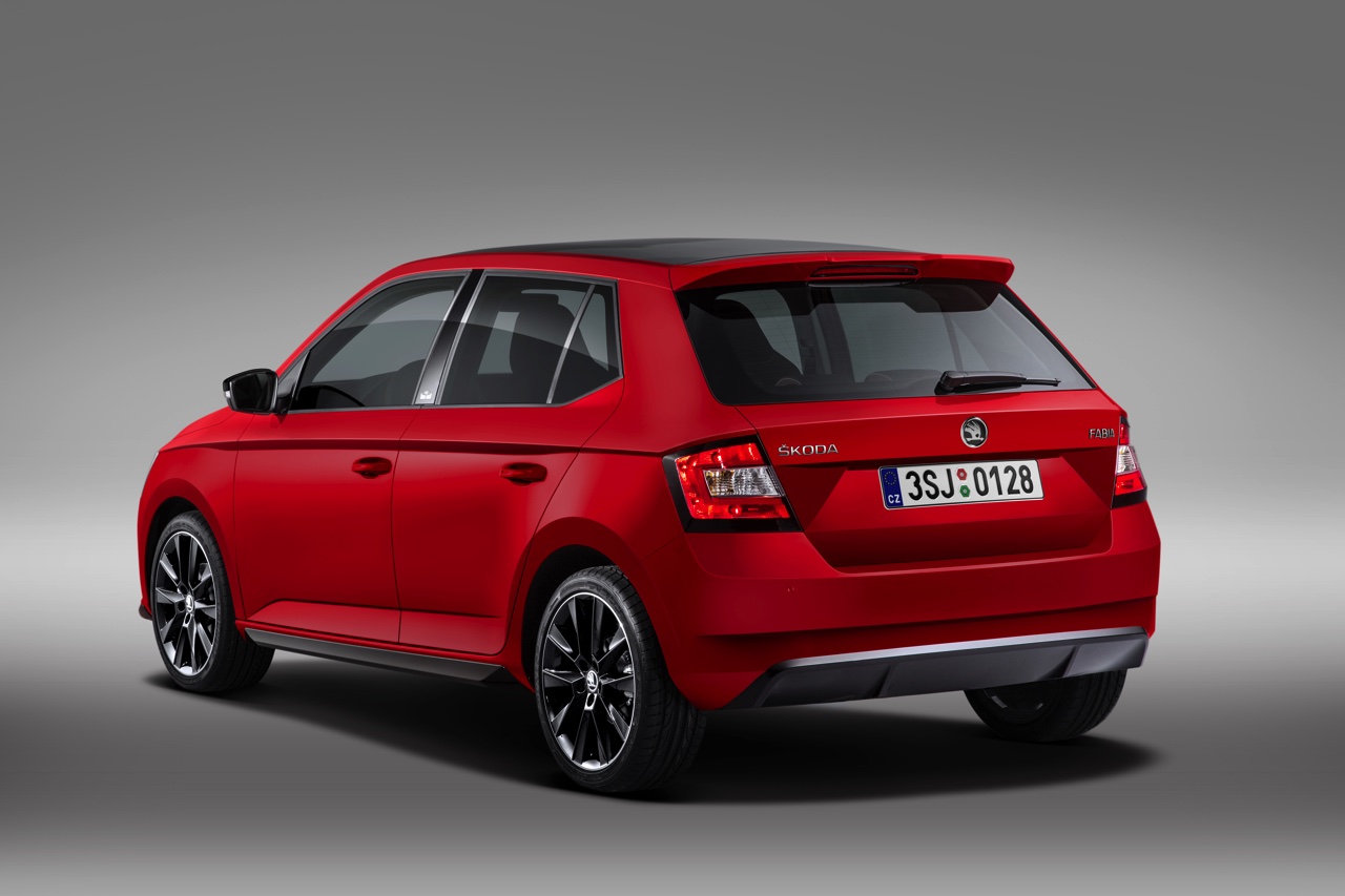 Skoda biedt sportief voordeel met de Fabia Monte Carlo, in Nederland verkrijgbaar met de 1.2 TSI 90 pk of 110 pk. Veel sportieve extra's vanaf 17.490 euro