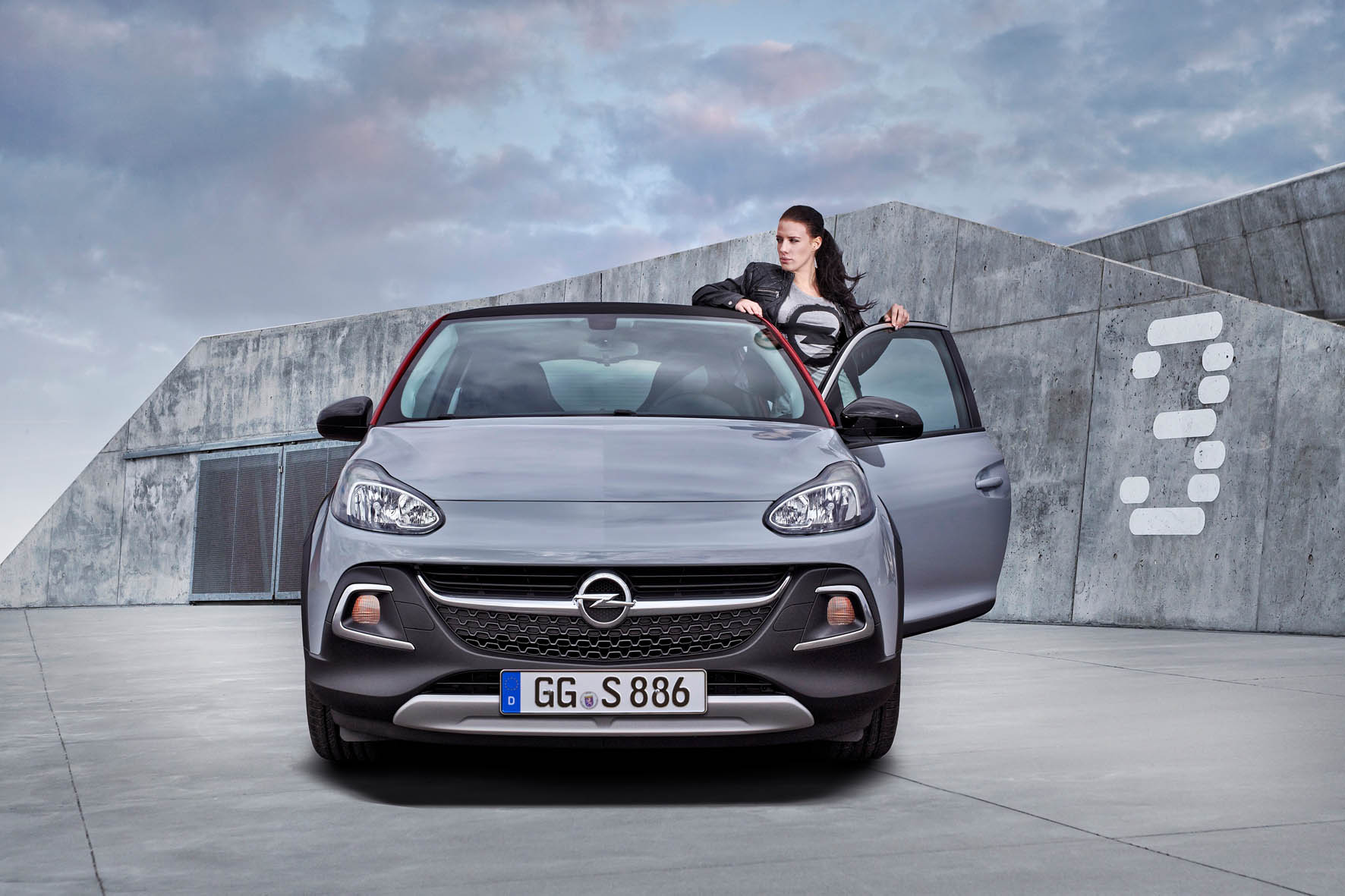 Opel heeft de Adam Rocks S 1.4 Turbo met 150 pk als primeur op de AutoRAI 2015.