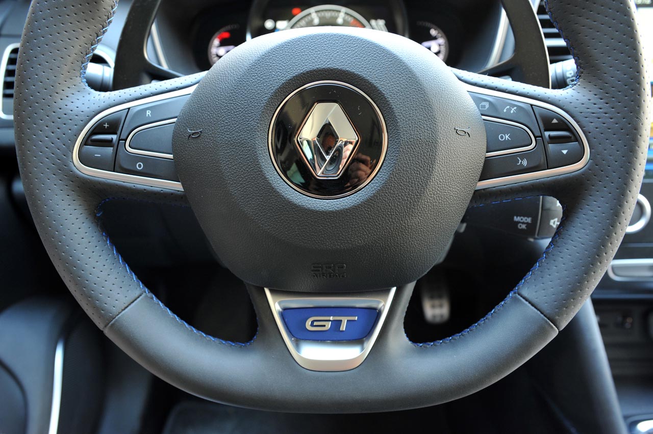Renault breidt het programma van de Mgane uit met de 163 pk sterke 1.6 dieselmotor in GT-uitmonstering.