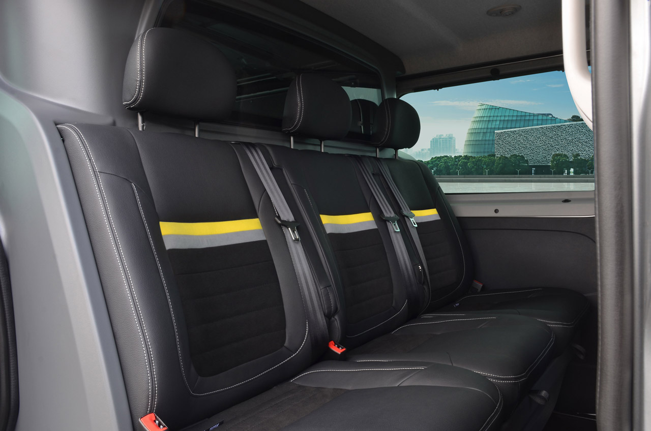 OPel levert 200 exemplaren van de Vvaro Irmscher.