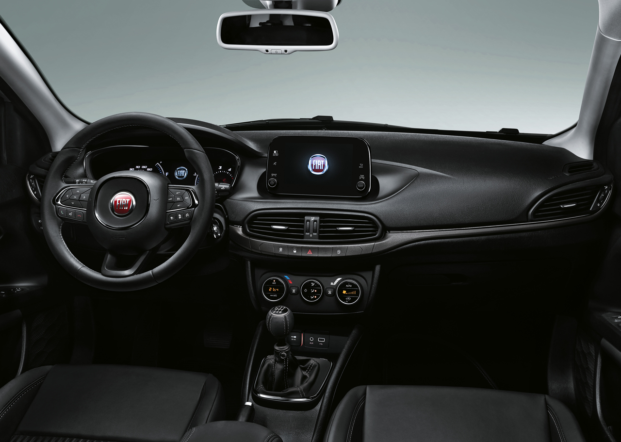 Fiat levert van de Tipo een sportief aangeklede S-Design.