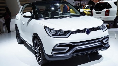 Geen productieversie van de SsangYong X100 in Parijs, maar de XIV-Air en XIV-Adventure conceptstudies.