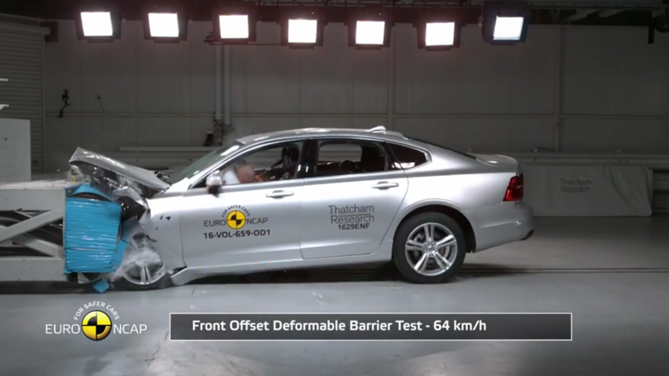 De laatste EuroNCAP-tests hebben nogal wisselende scores opgeleverd. Waar de Volvo S90/V90 de volle vijf sterren behaalt, komt de Mustang niet verder dan twee stuks