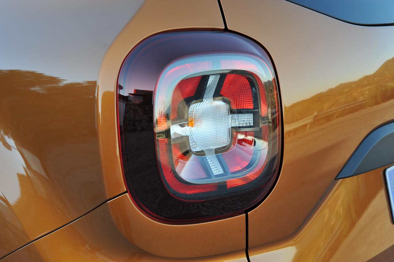Dacia lanceert een nieuwe Duster die veel verder gaat dan een facelift van het bestaande model. De carrosserie volledig nieuw en dat blijkt ook zo voor het interieur.