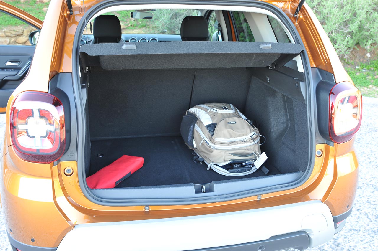 Dacia lanceert een nieuwe Duster die veel verder gaat dan een facelift van het bestaande model. De carrosserie volledig nieuw en dat blijkt ook zo voor het interieur.