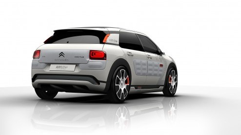 Citron C4 Cactus Airflow 2L Concept steelt de show op de Autosalon van Parijs met een innovatieve aandrijflijn en een verbruik van slechts 2.0 l/100km.