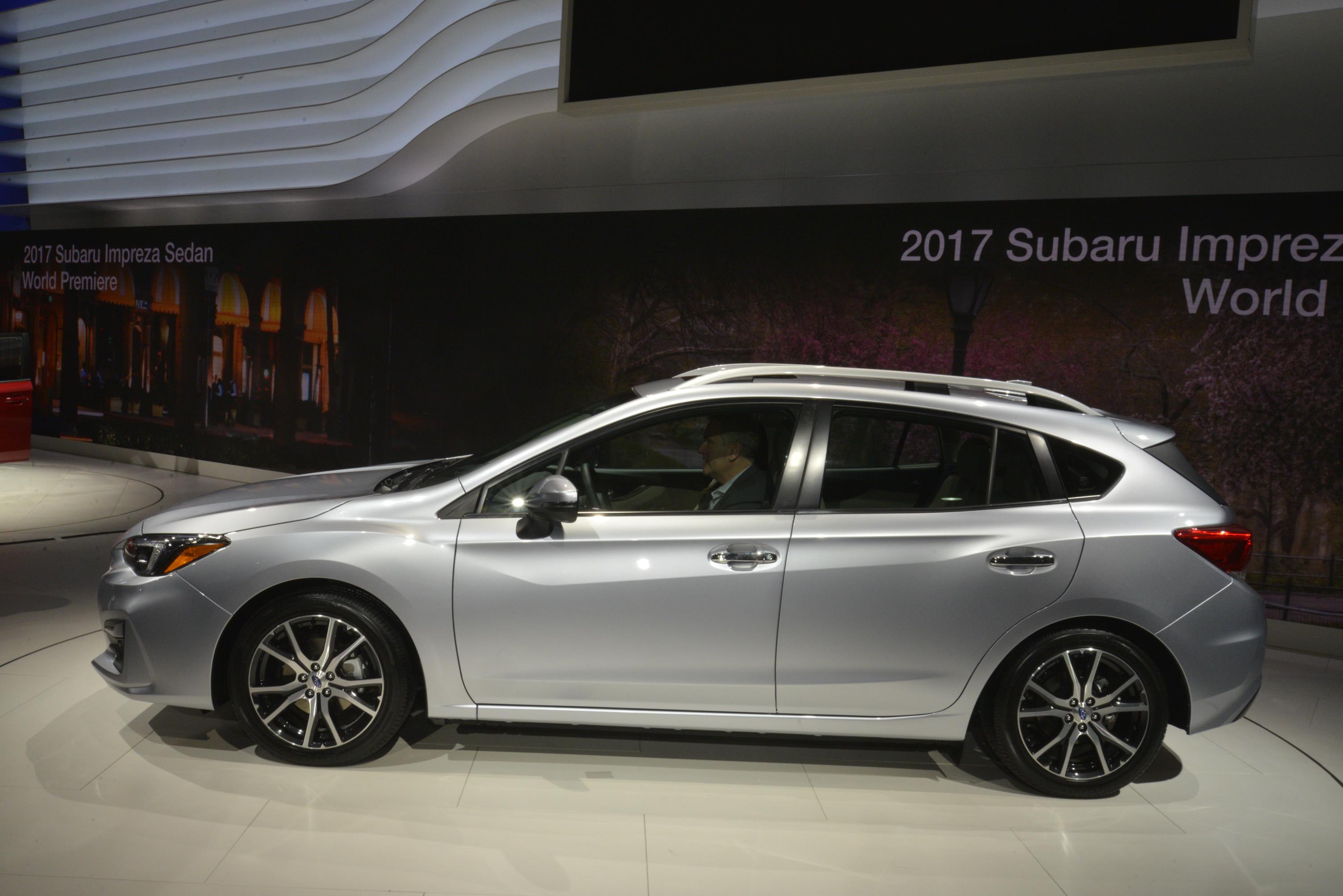 De nieuwe Subaru Impreza staat op de 2016 New York Auto Show en komt later dit jaar naar Nederland.