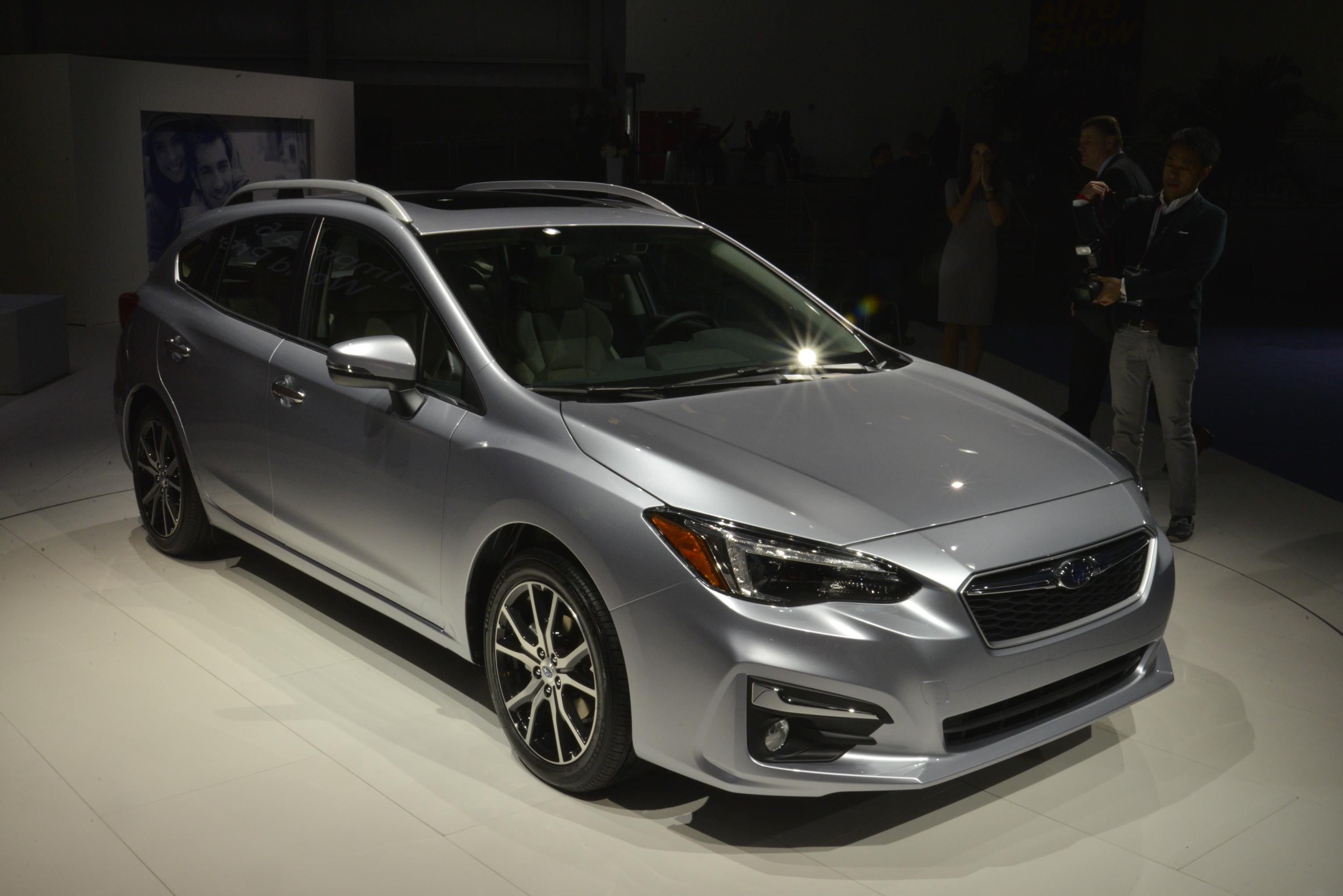 De nieuwe Subaru Impreza staat op de 2016 New York Auto Show en komt later dit jaar naar Nederland.