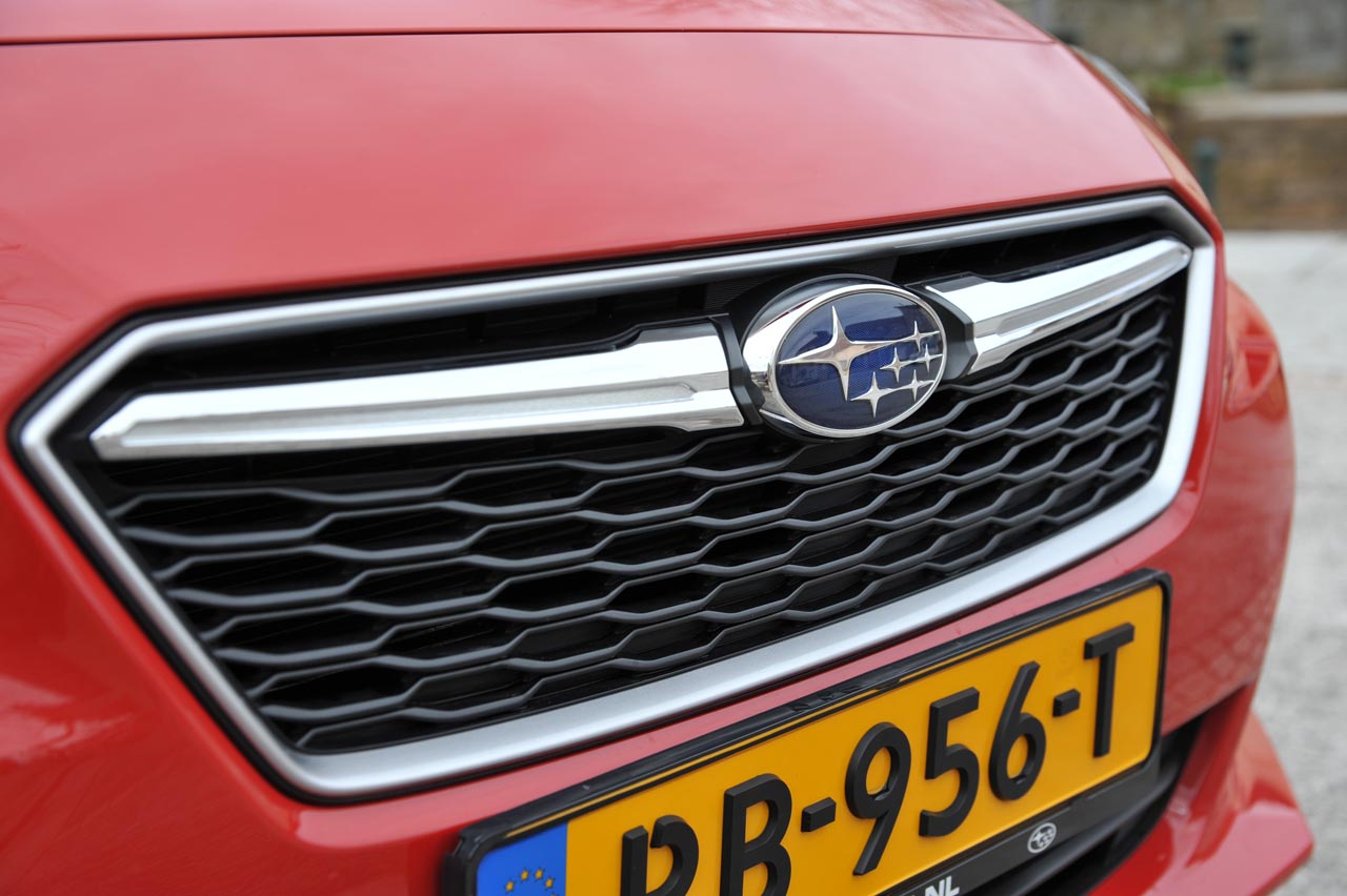 Subaru bouwt de nieuwste Impreza op een nieuwe bodemgroep met gebruikmaking van bestaande techniek.