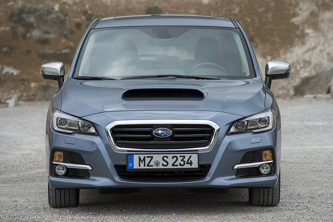 Eerste indruk met Subaru Levorg in Nederland. De nieuwe vierwielaangedreven stationwagon met 1.6 liter turboboxermotor maakt een goede indruk, maar...