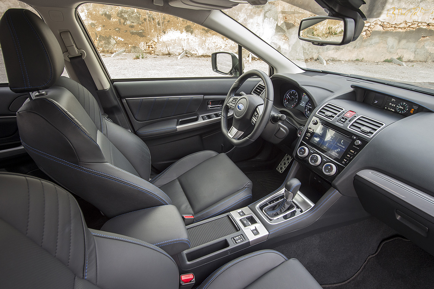 Eerste indruk met Subaru Levorg in Nederland. De nieuwe vierwielaangedreven stationwagon met 1.6 liter turboboxermotor maakt een goede indruk, maar...