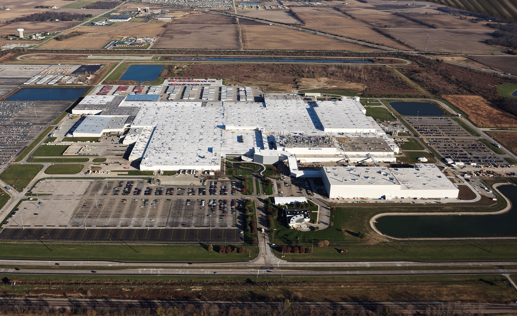 Subaru breidt productie in Amerika flink uit en bereidt zich voor op de introductie van een nieuwe zevenzits crossover SUV in 2018.