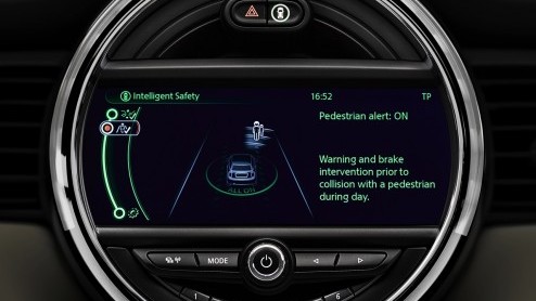Nieuwe safety features en veiligheidssystemen voor nieuwe MINI.