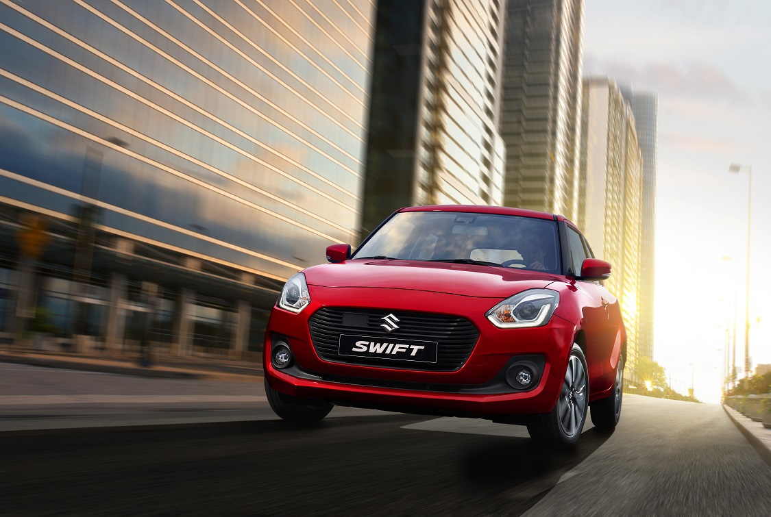 Suzuki heeft de prijzen bekendgemaakt van de nieuwe Suzuki Swift. De auto staat in de prijslijsten vanaf 15.499 euro.