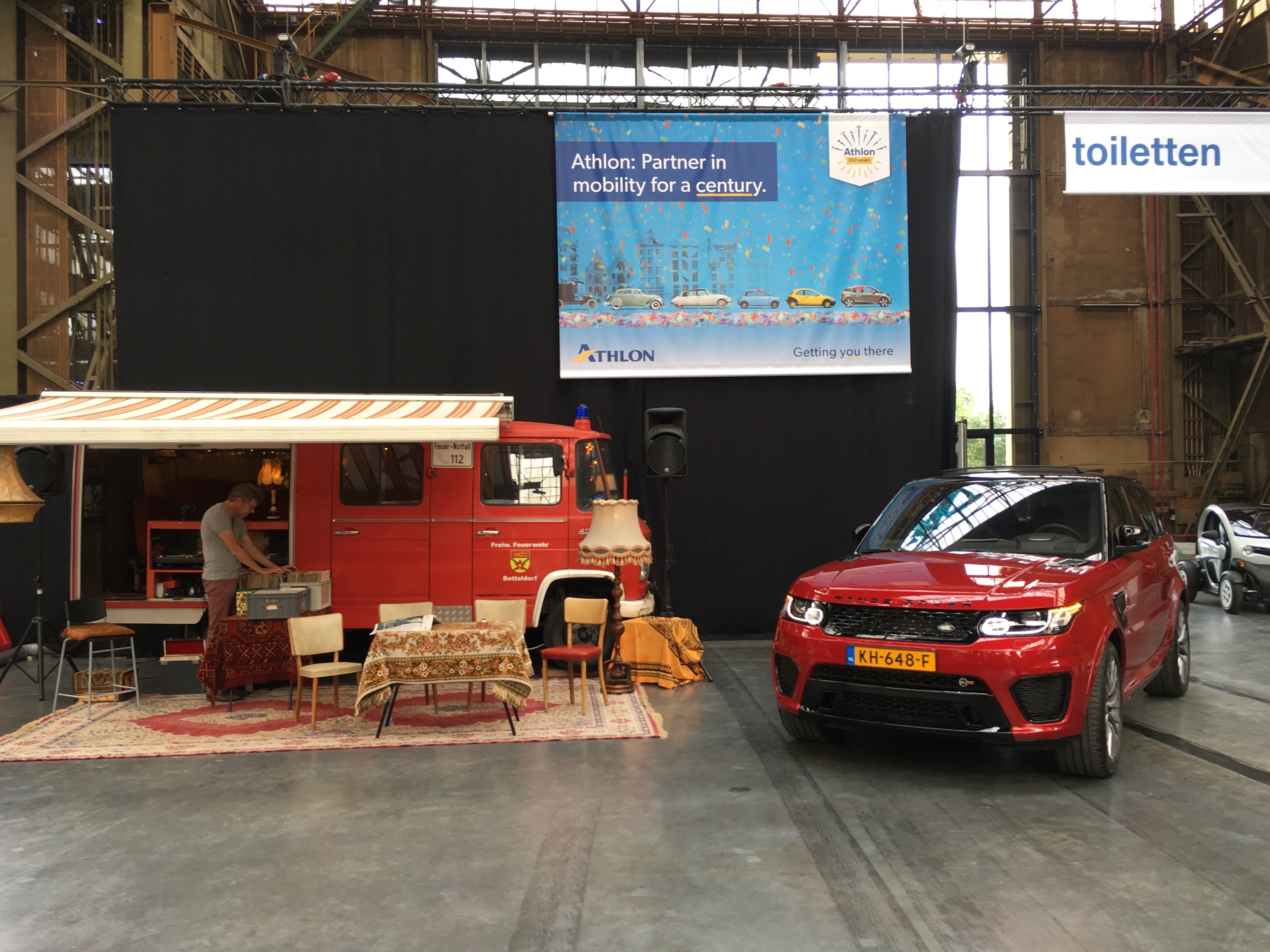 De Athlon Tour of the Century is in volle gang. We kijken terug op de Publieksdag in video en blikken vooruit naar de daadwerkelijke toer op 18 september.