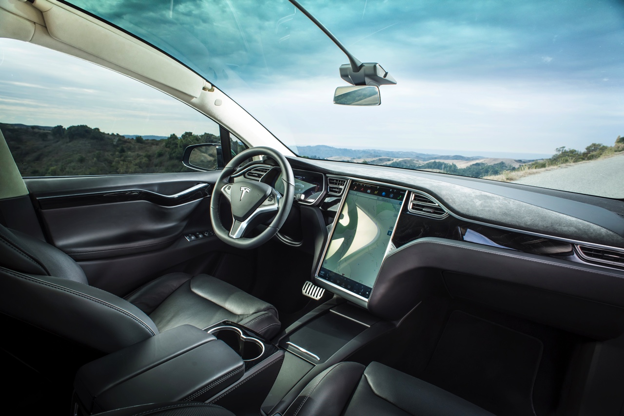 Tesla Model S P100D en Model X P100D nu officieel gentroduceerd. De modellen hebben tot 613 km elektrische actieradius en zijn nog sneller.