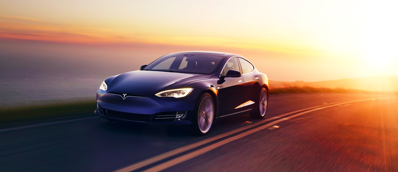 Tesla Model S P100D en Model X P100D nu officieel gentroduceerd. De modellen hebben tot 613 km elektrische actieradius en zijn nog sneller.