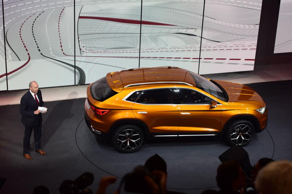 Live in Genve is de Seat 20V20 SUV het vervolg van de Seat Tribu. Die moet als vierdeurs SUV Coup nieuwe richting geven aan het merk.