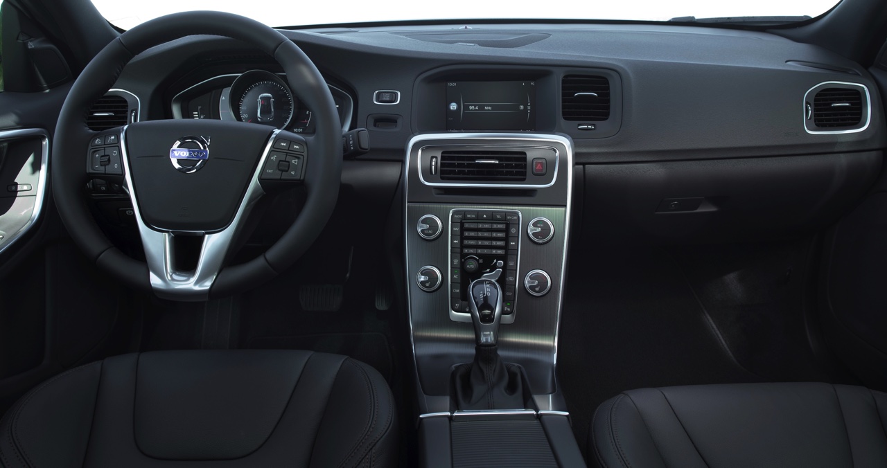Volvo S60 Cross Country en V60 Cross Country toch met AWD vierwielaandrijving in modeljaar 2016.