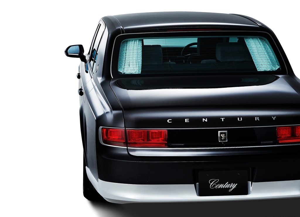 De Toyota Century mag dan het absolute topmodel zijn van het merk, het is waarschijnlijk ook de meest conservatieve auto die tot voor kort nieuw te koop was. Nu is er eindelijk een volledig nieuwe.