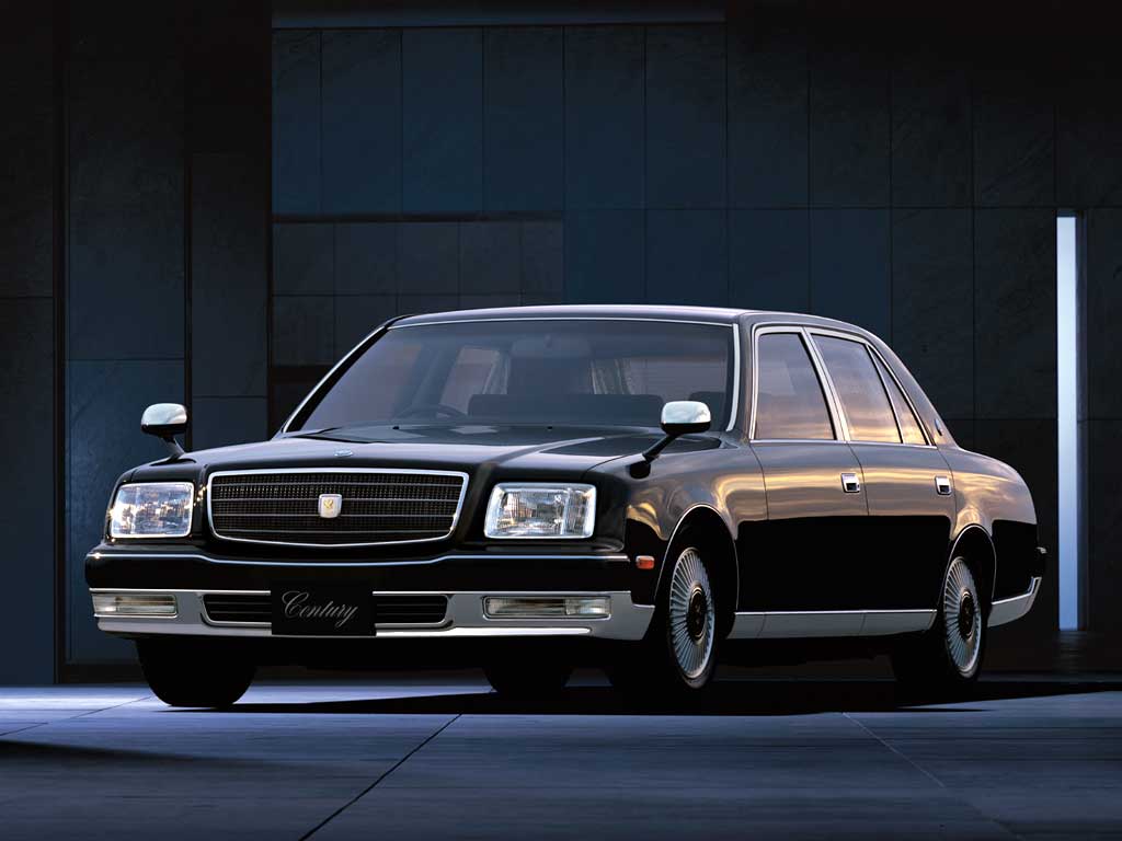 De Toyota Century mag dan het absolute topmodel zijn van het merk, het is waarschijnlijk ook de meest conservatieve auto die tot voor kort nieuw te koop was. Nu is er eindelijk een volledig nieuwe.