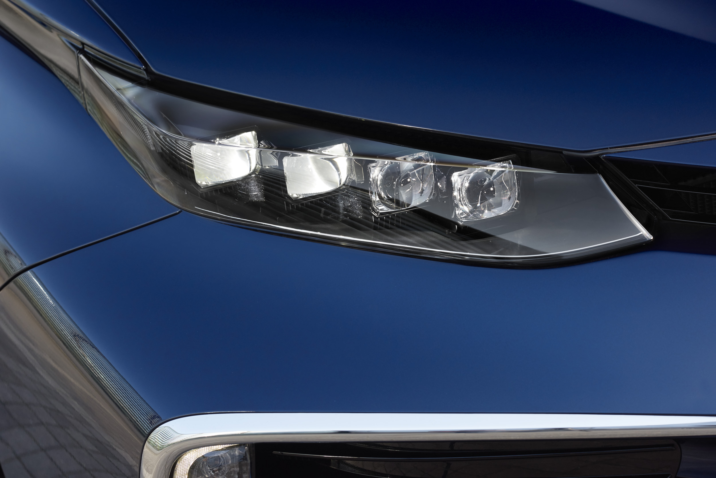 Introductie Toyota Mirai waterstofauto eind 2016 naar Nederland.