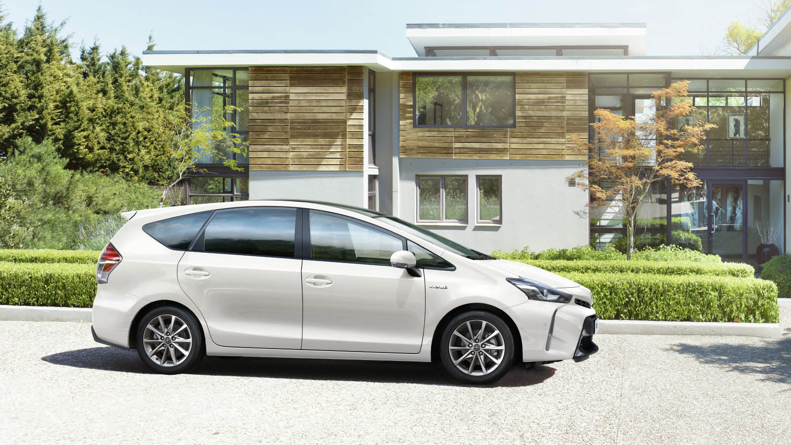 Facelift Toyota Prius Wagon resulteert in nieuw gezicht en nieuwe naam: Prius+.