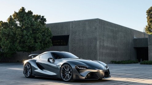 Toyota FT-1 Concept omgetoverd naar Graphite exterieur.