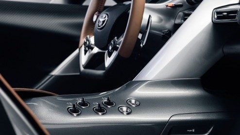 Toyota FT-1 Concept omgetoverd naar Graphite exterieur.