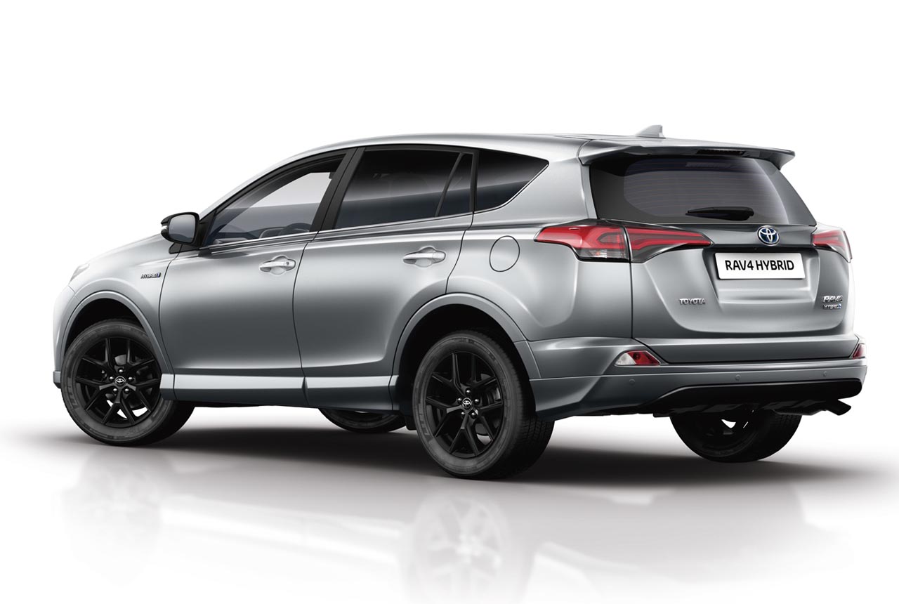 Toyota levert de RAV4 tijdelijk als Black Edition.