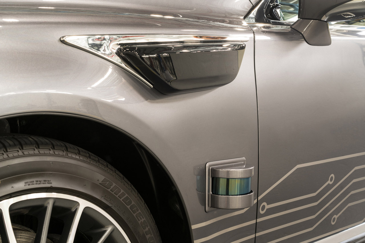 Toyota presenteert in Las Vegas de volgende generatie autonoom rijdend testvoertuig op basis van een Lexus LS600hL