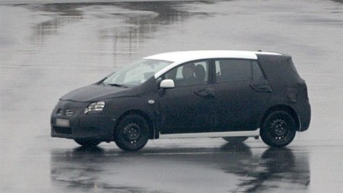 Toyota doet op dit moment mee in het MPV-segment met de Verso. Het model loopt al weer bijna een half decennia mee, maar de facelift en naamsverandering van vorig jaar heeft de Verso goed gedaan. De o