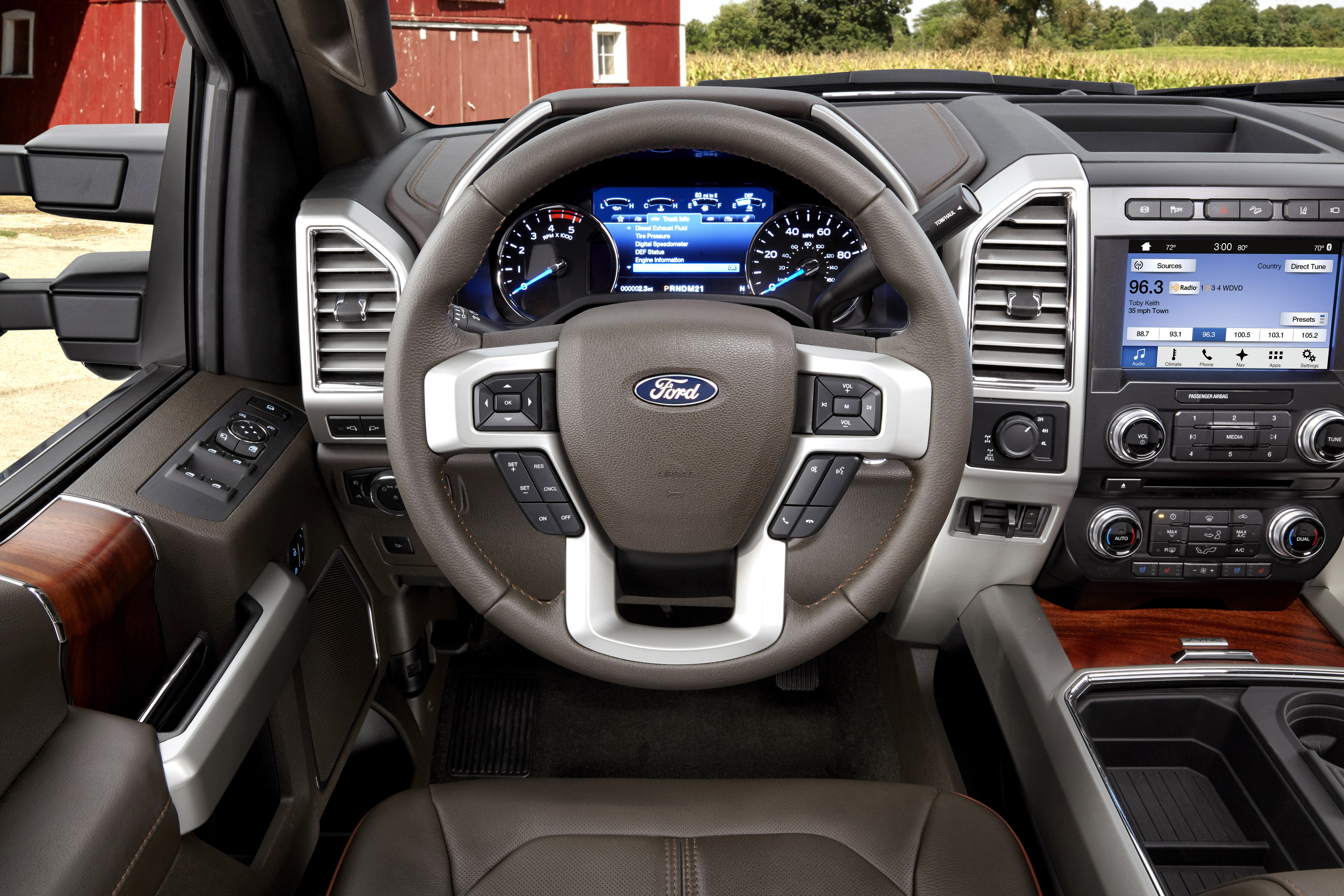 Is de Ford F-150 toch echt een maatje te klein? Goed nieuws. Dit zijn de F-250, F-350 en F-450.